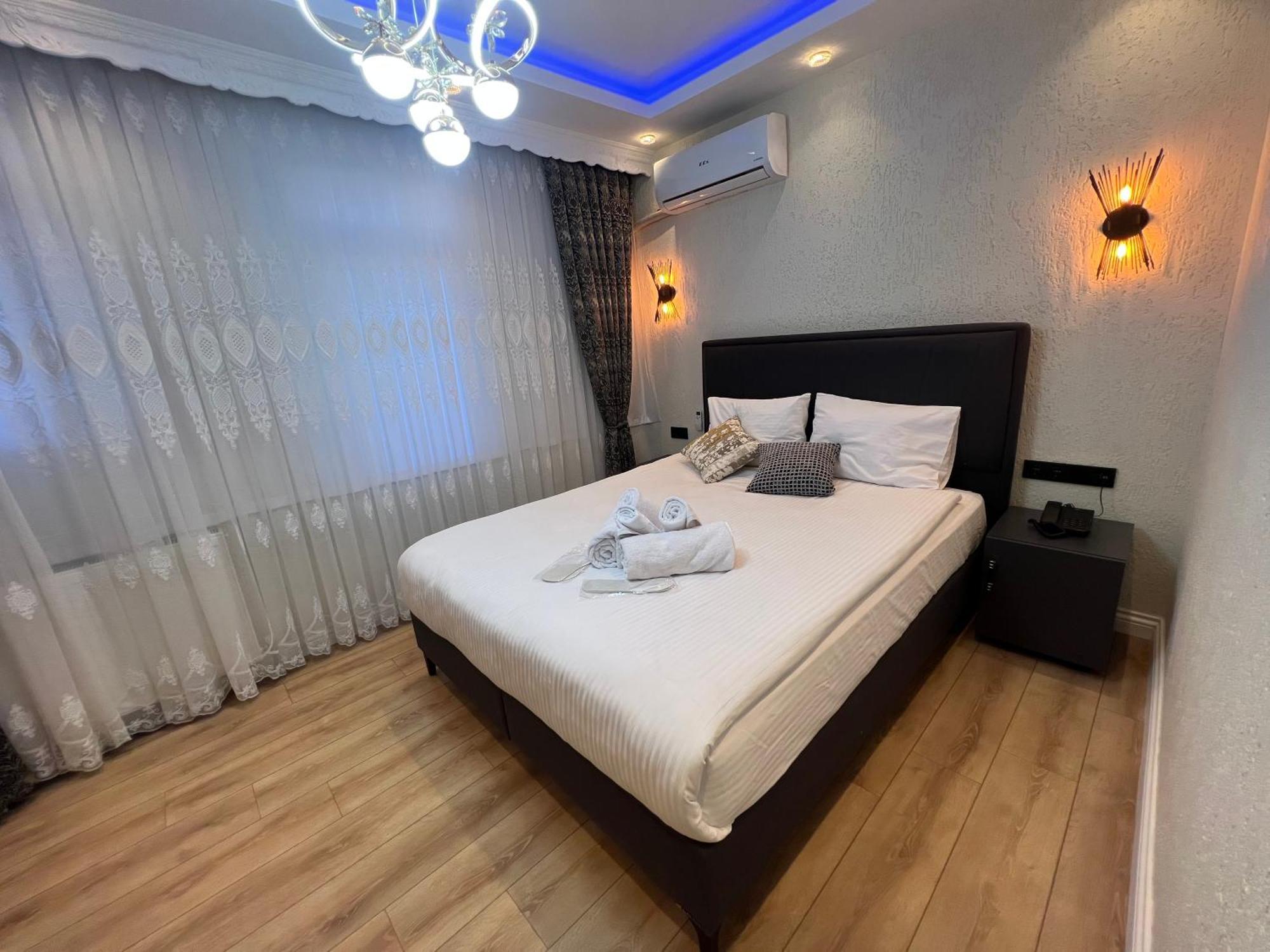 Feycem Suites Hotel Istanbul Bagian luar foto