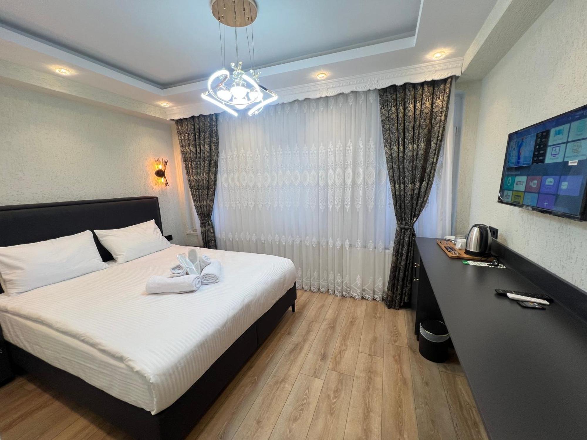 Feycem Suites Hotel Istanbul Bagian luar foto