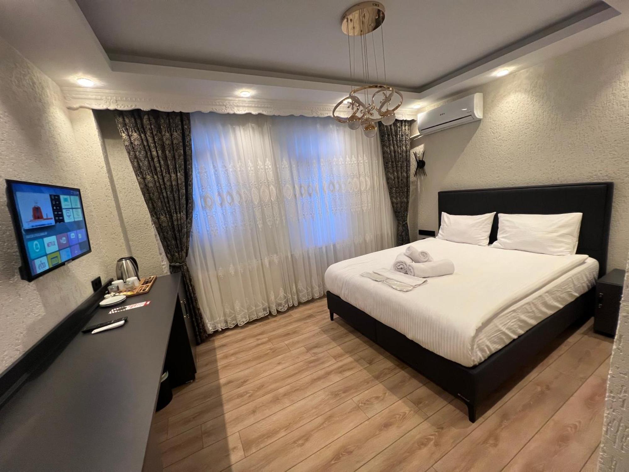 Feycem Suites Hotel Istanbul Bagian luar foto