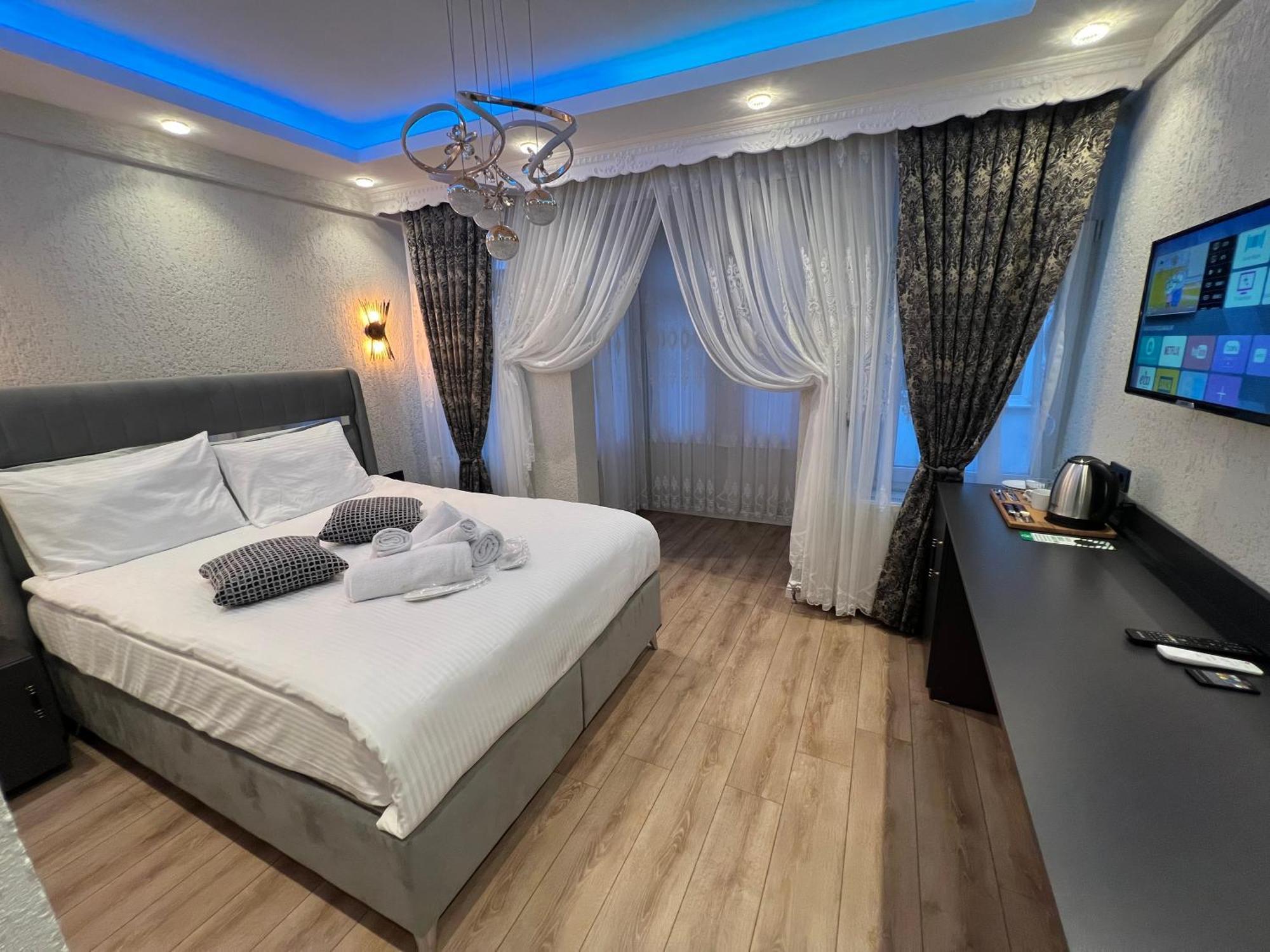 Feycem Suites Hotel Istanbul Bagian luar foto